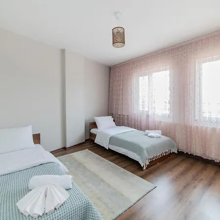 Apartment Centrally Located 2 Bedroom Apt With Netflix Bursa